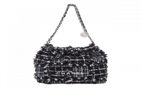 查香奈儿官网新品价格？来这里准没错！