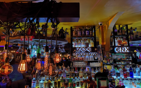 順德快餐200一次vx聯繫方式,11：想知道順德的平價快餐店在哪裏嗎？